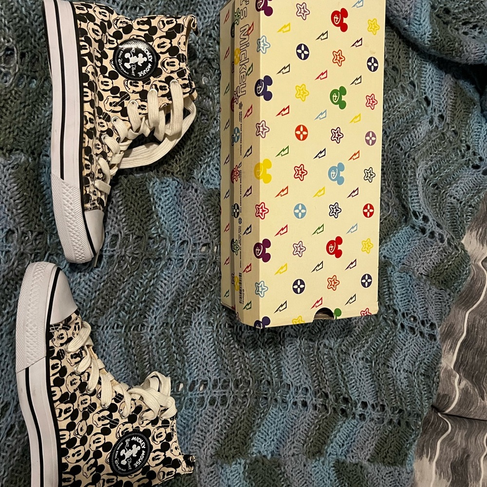 Disney Black and White Casual Sneakers